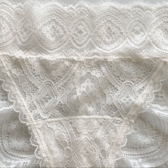 New XL Gilly Hicks lace cheeky panty NWT - Picture 4 of 7